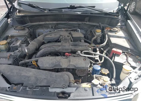 2011 Subaru Forester 2.5X Premium z USA, uszkodzony, nr VIN JF2SHBCC0BH749695